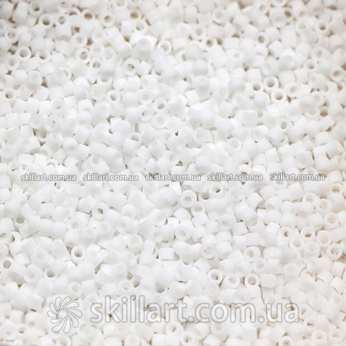 Бисер DB-351 Miyuki Delica Beads 11/0 (матовый, белый)